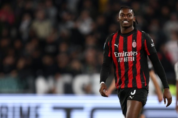 港股配资 都体：莱奥若转会只考虑巴萨和英超 此前拒绝沙特年薪2000万合同